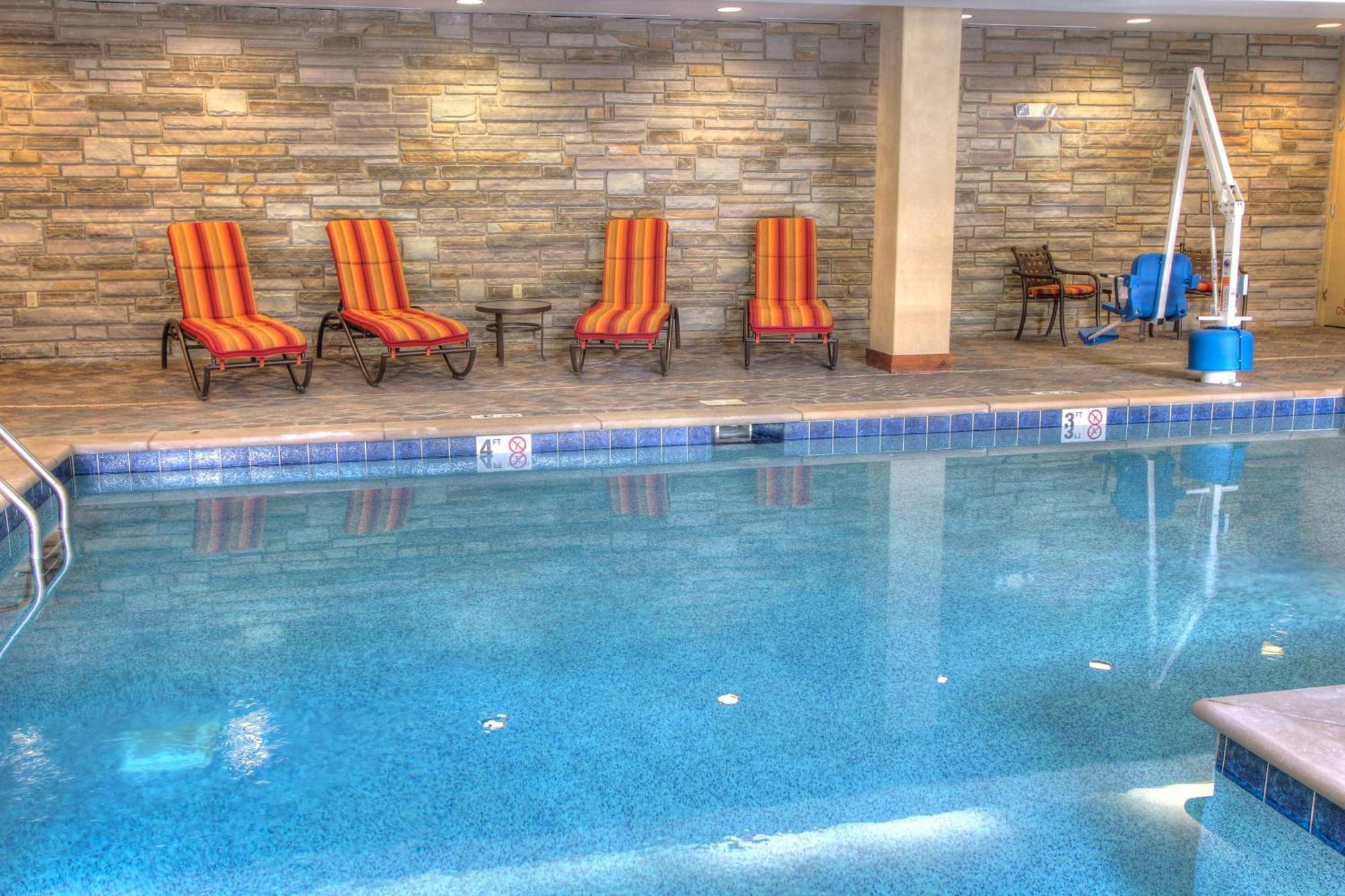 Hilton Garden Inn Гатлінбург Екстер'єр фото
